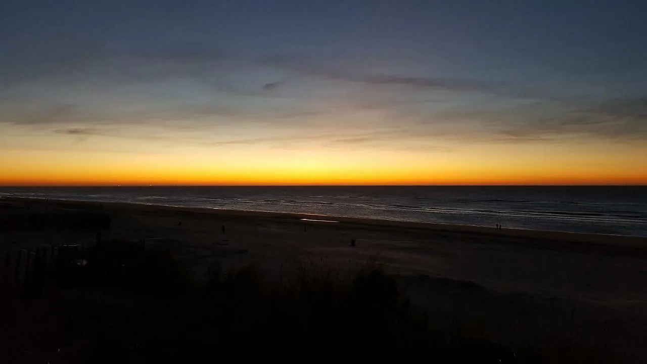 Near The Beach Zandvoort Vendégház